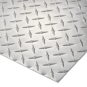 Chequered Aluminuim Sheets