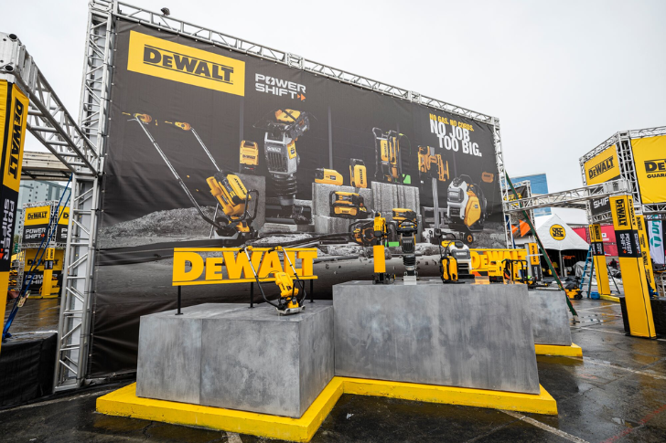 DeWalt Drill DWD010-B5